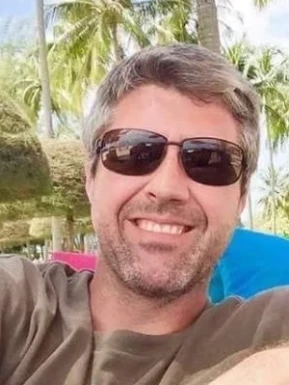 American men looking for love