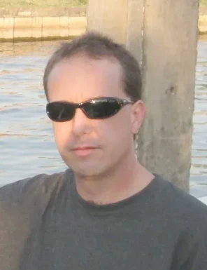 American men looking for love