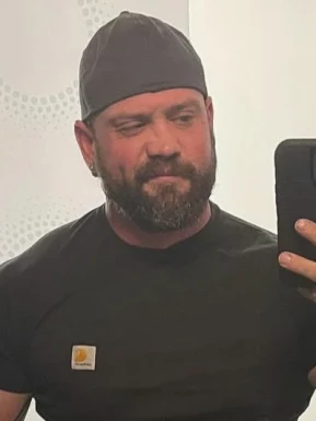 American men looking for love