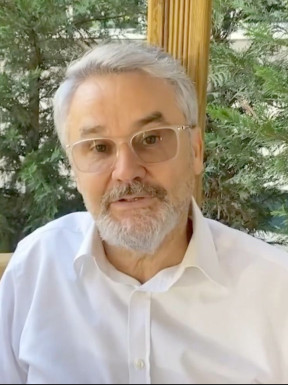 Foreign men for dating